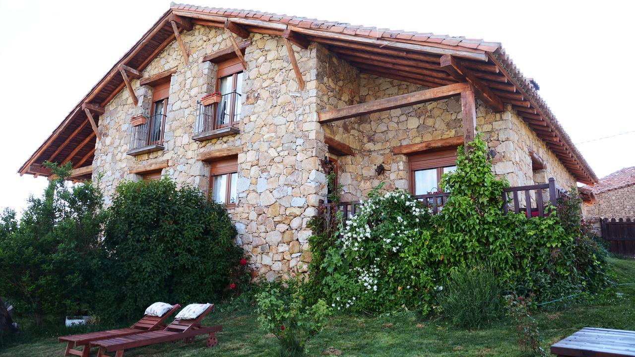 Casa Del Altozano Vila Barajas de Gredos Exterior foto